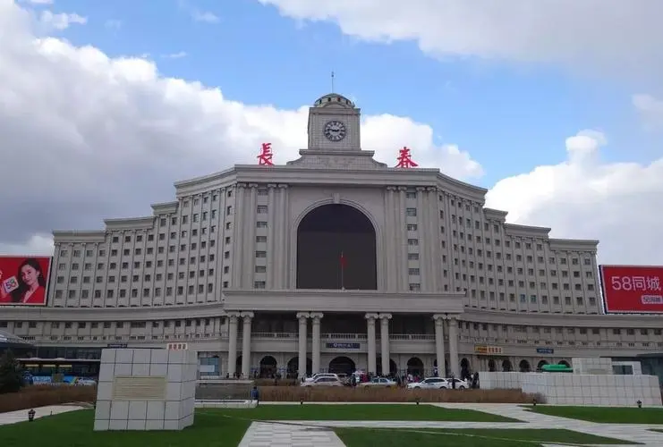 武漢到長春物流專線-武漢至長春貨運公司