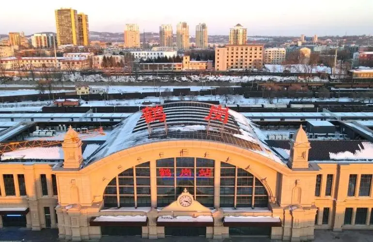 武漢到鶴崗物流專線-武漢至鶴崗貨運(yùn)公司